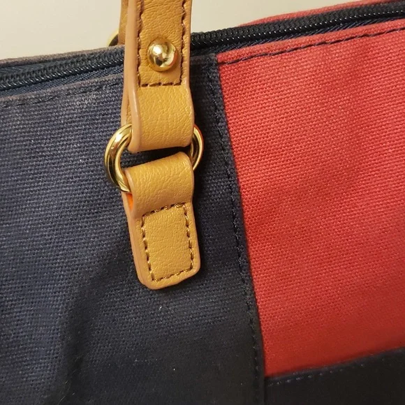 Vintage Tommy Hilfiger Handbag - Picture 8 of 11